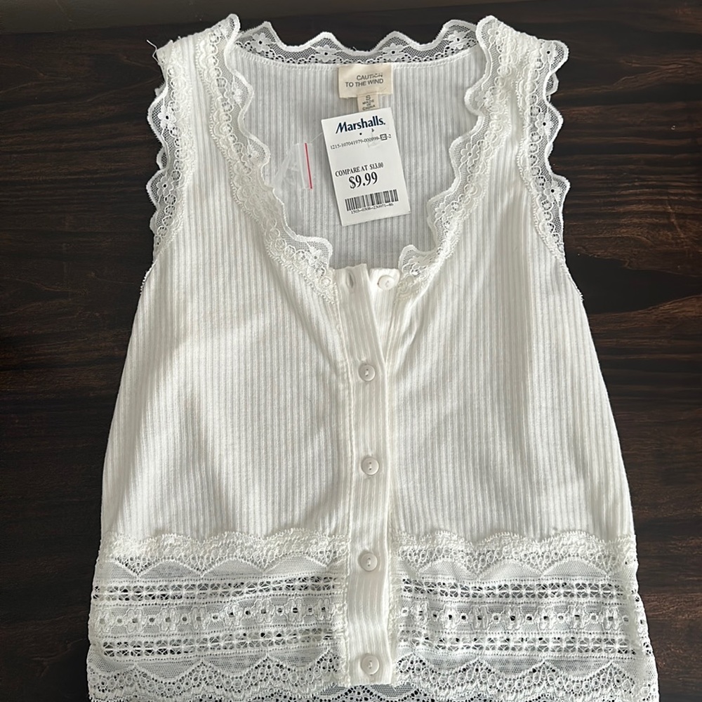 White Cropped Tank Top With Tags